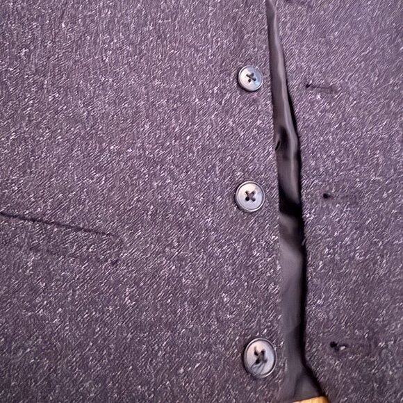 H&M suit vest - Picture 3 of 3